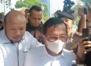 Terjaring Ott Kpk Sestama Bnpb Keluar Tanpa Borgol Dan Pulang Ke Rumah