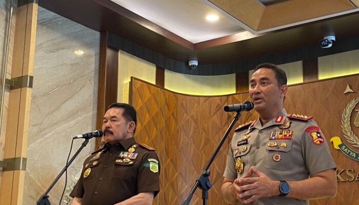 Pertemuan Kapolri dengan Jaksa Agung di Kejagung Bahas Perkuat Sinergi