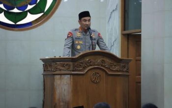 Jadi Khatib Salat Jumat di Mabes Polri, Kapolri Suyudi Ingatkan Anggota Rendah Hati dan Amanah